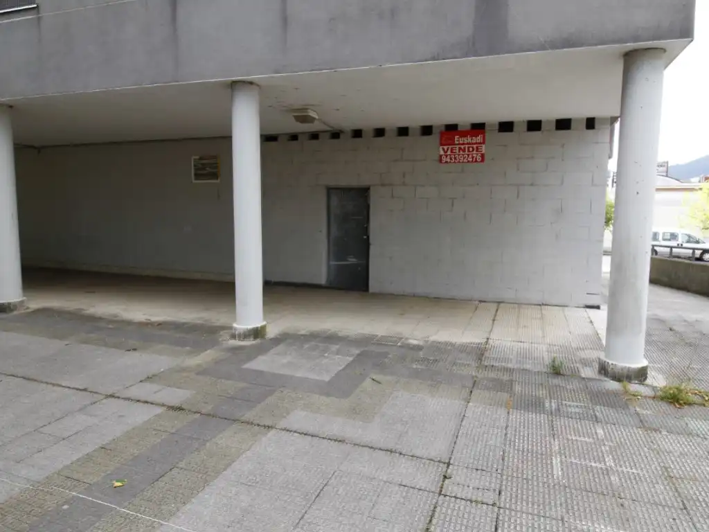 Local en venta en Hernani