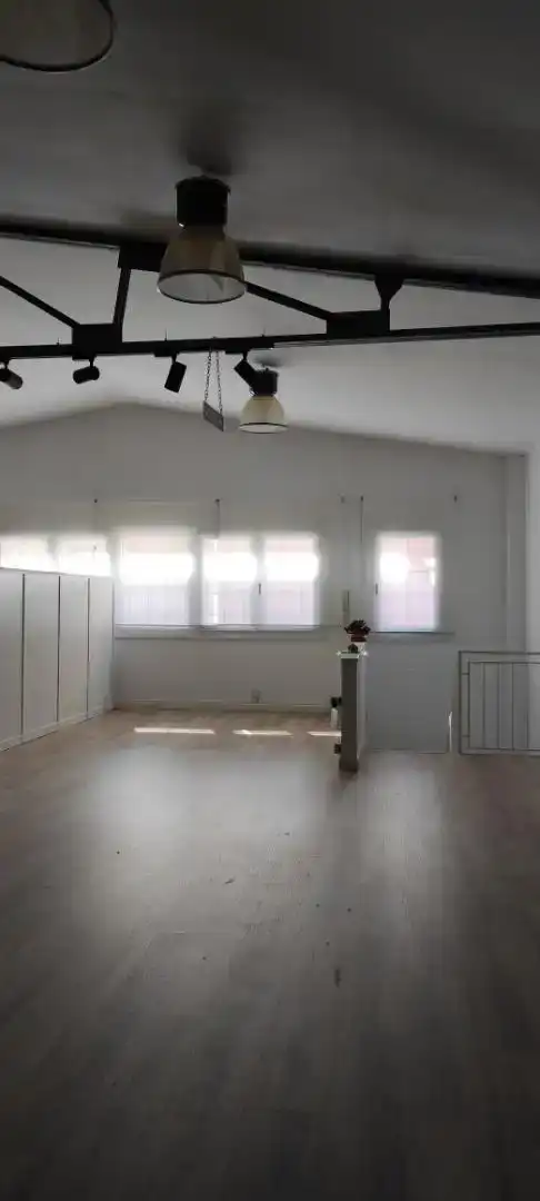 Schlafzimmer von Geschaftsraum zur Miete in Granollers mit Klimaanlage