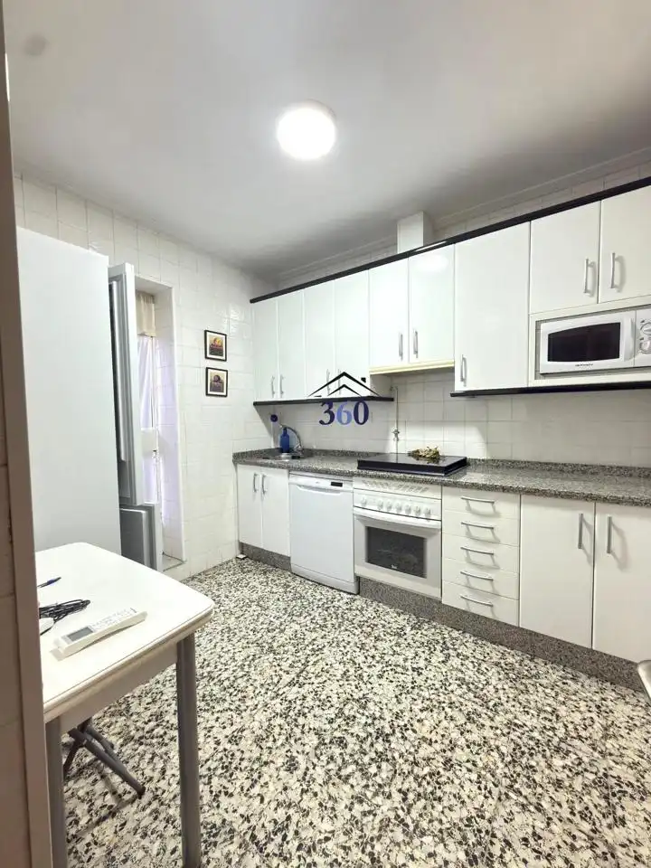 House for sale in Calle Peña Redonda, imagen 11