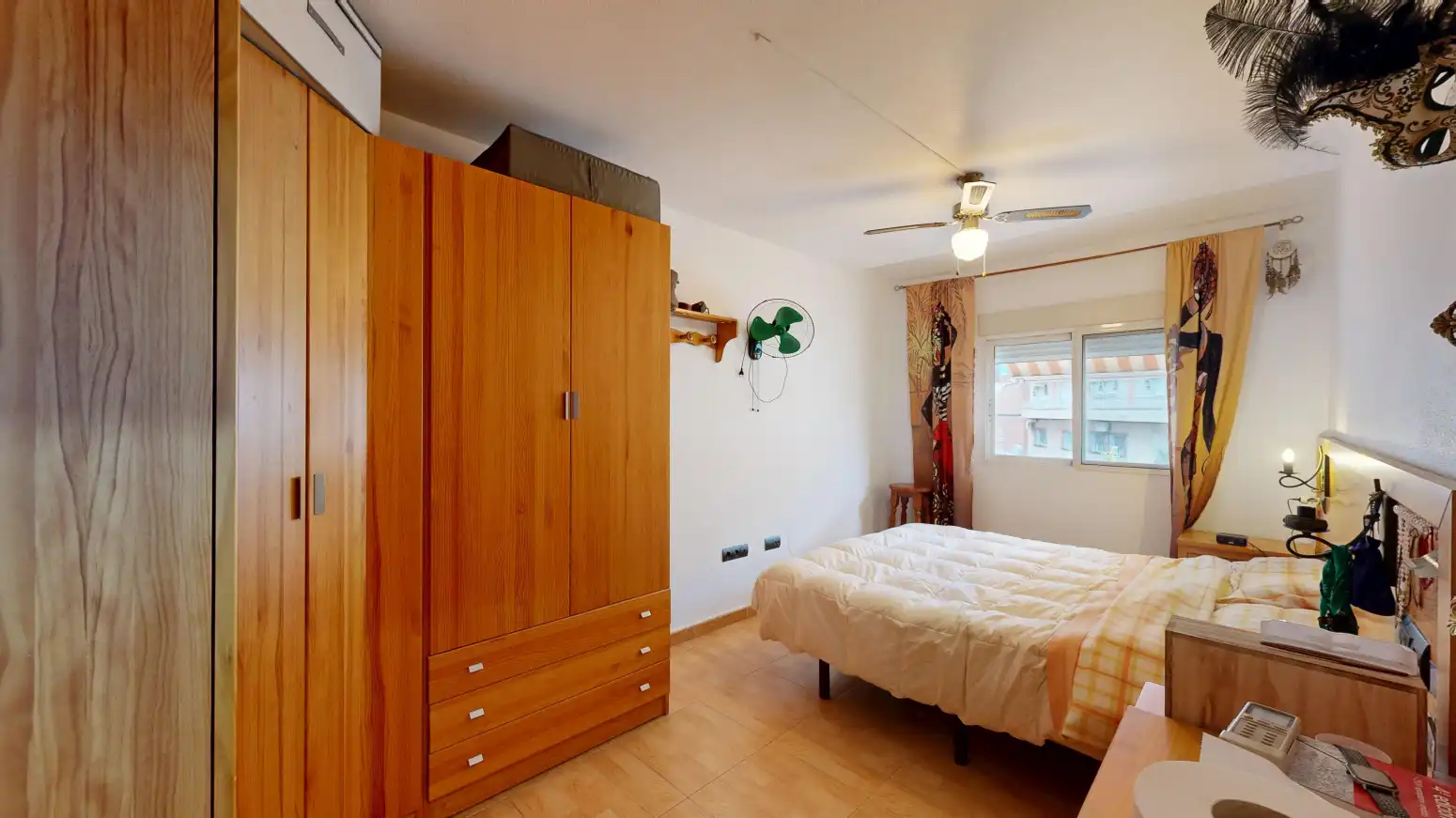 Habitación de Casa adosada en venta en Murcia con Terraza y Balcón