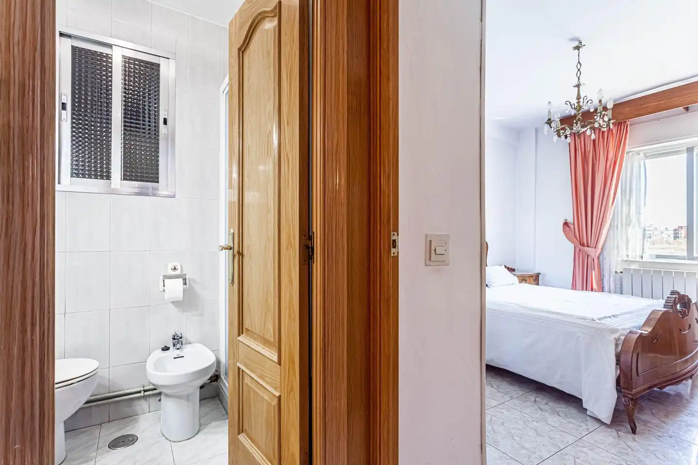 Baño de Piso en venta en Madrid con Calefacción y Terraza