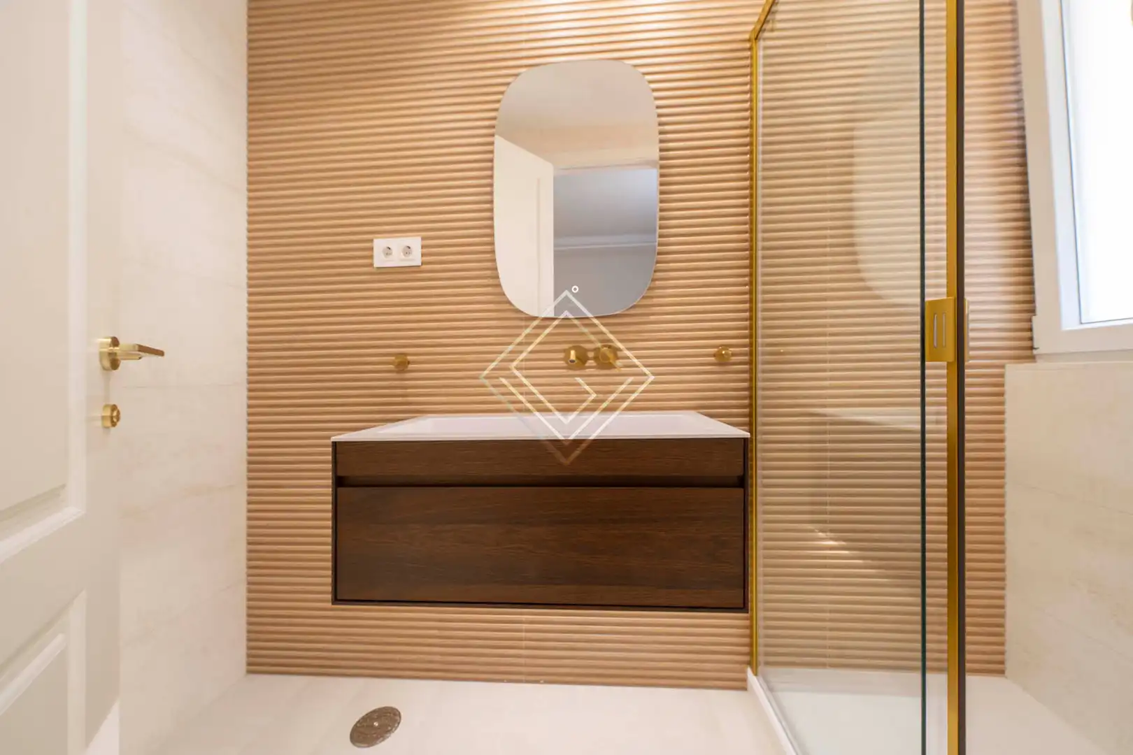 Flat with terrace for sale in Calle de Isaac Peral, imagen 19