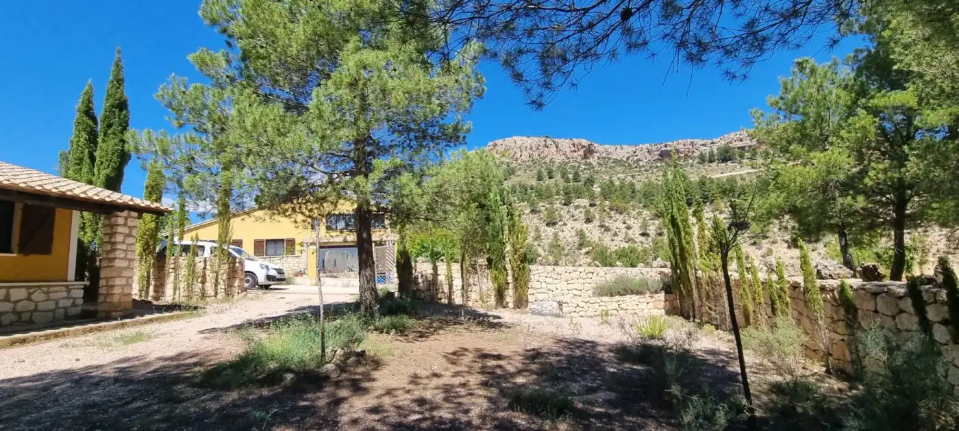 Exterior view of Houses for sale in Nerpio, Albacete
