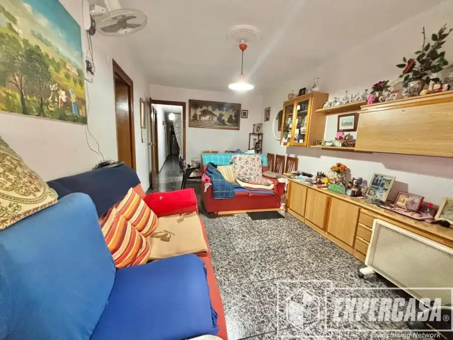 Sala d'estar de Pis en venda en Valencia amb Terrassa i Moblat