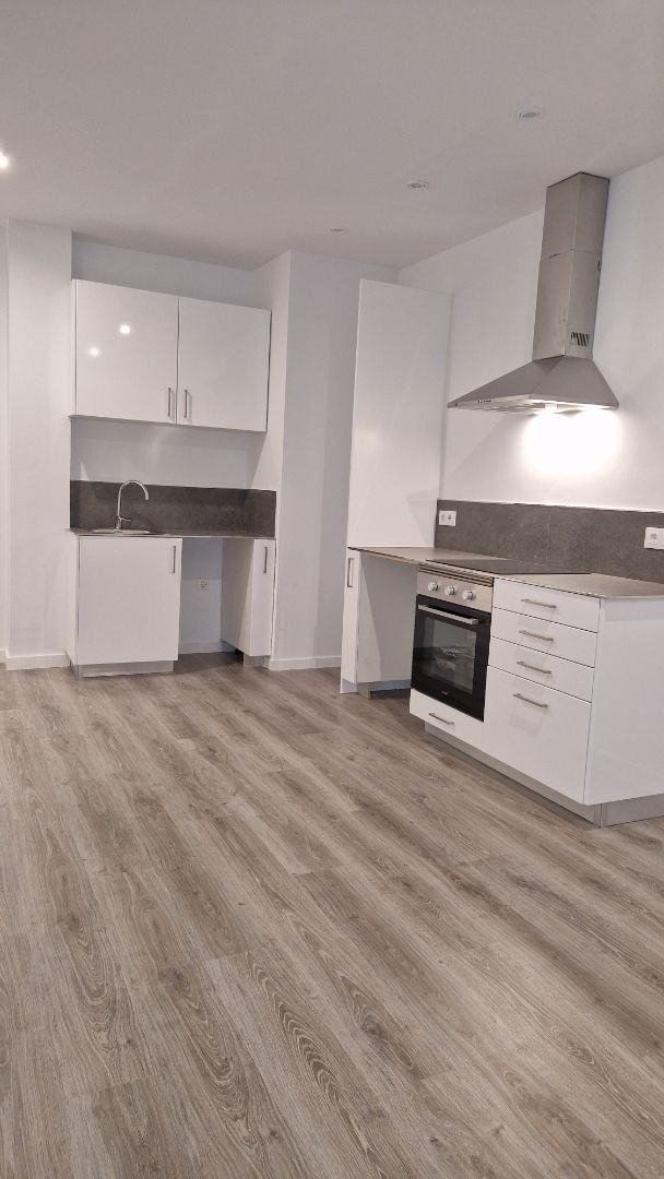 Kitchen of Flat to rent in Sant Boi de Llobregat  with Air Conditioner