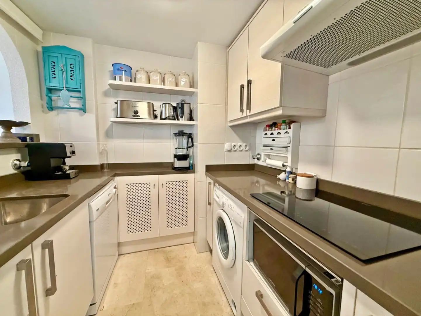 Cuina de Apartament en venda en Dénia amb Aire condicionat, Calefacció i Terrassa