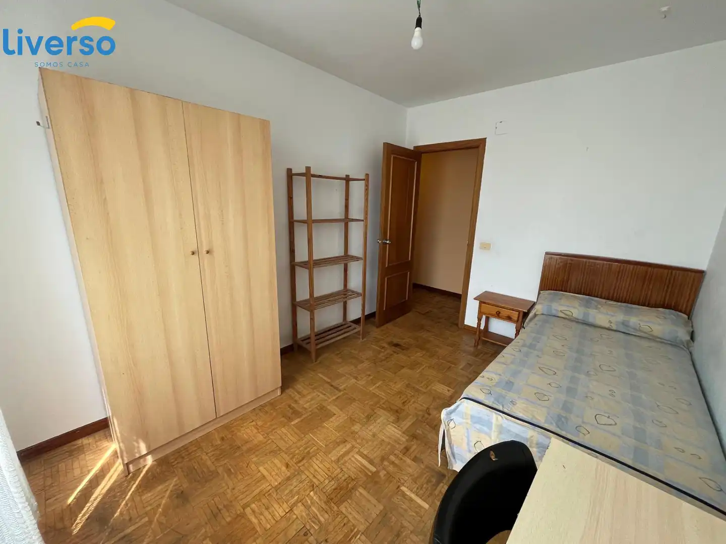 Habitació a Avenida CANTABRIA, Reyes Católicos