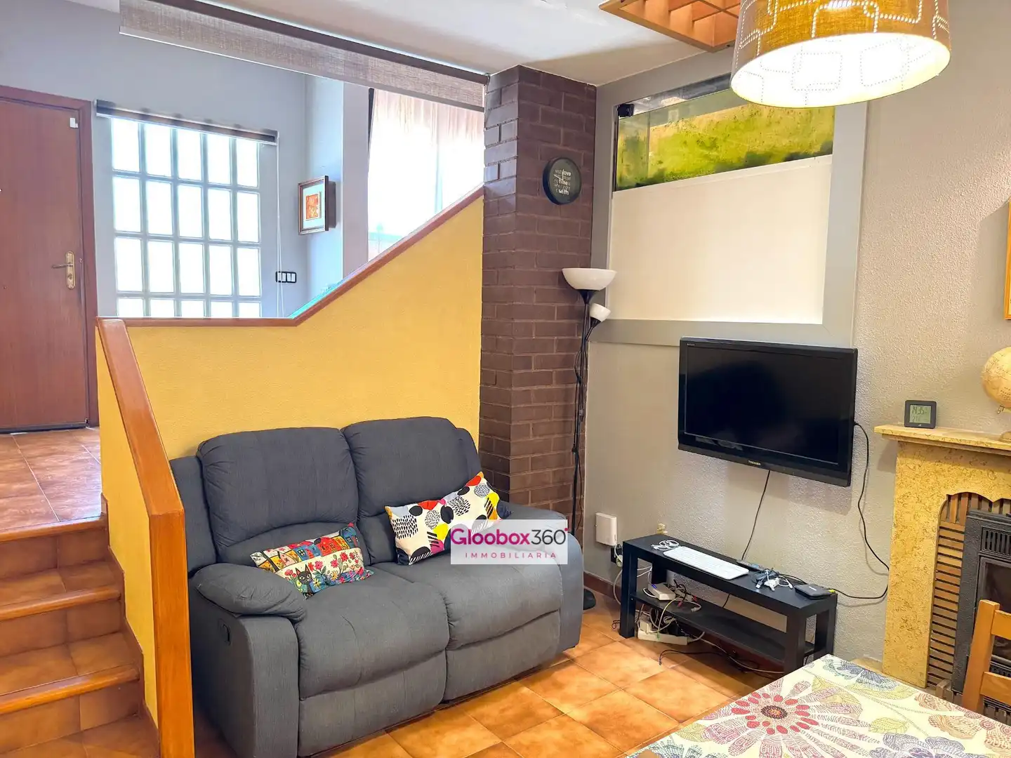 Sala d'estar de Casa adosada en venda en Riudoms amb Calefacció, Jardí privat i Terrassa