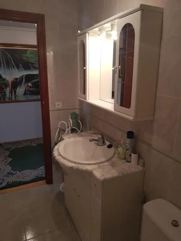 Baño de Casa o chalet en venta en Cascajares de la Sierra con Calefacción y Amueblado