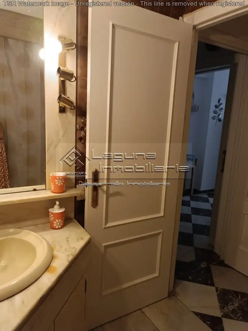 Baño de Piso en venta en Cádiz