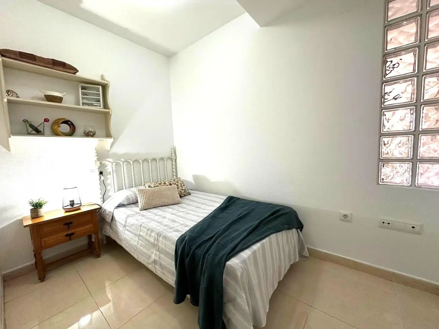 Habitación de Planta baja de alquiler en Campello Playa