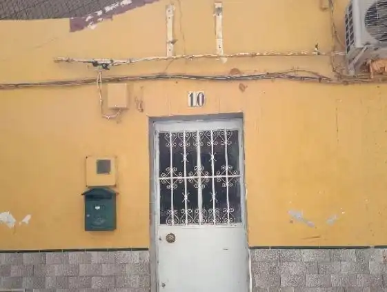 Exterior view of Houses for sale in  Sevilla Capital