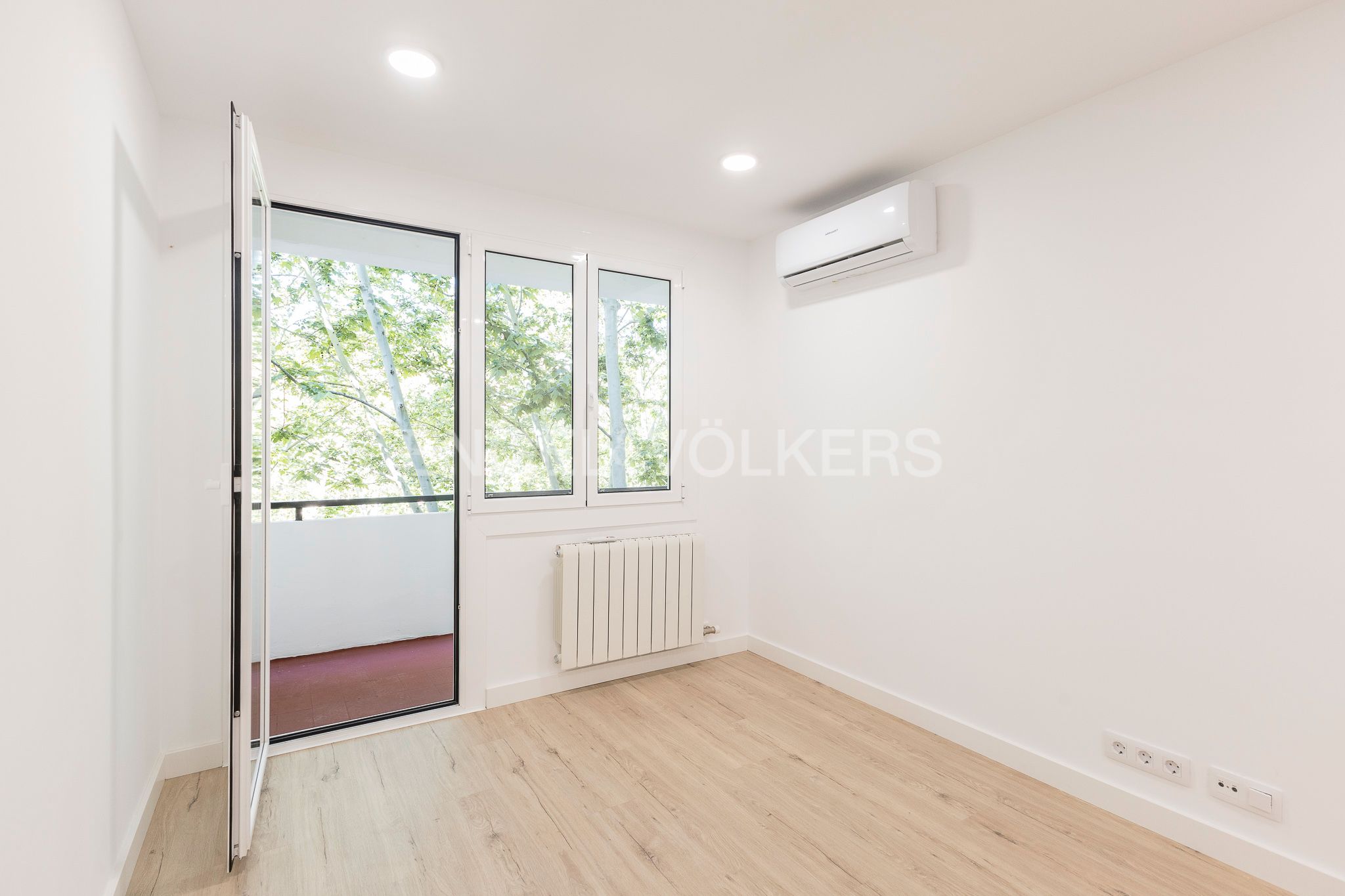 Dormitori de Apartament en venda en  Barcelona Capital amb Aire condicionat, Calefacció i Balcó