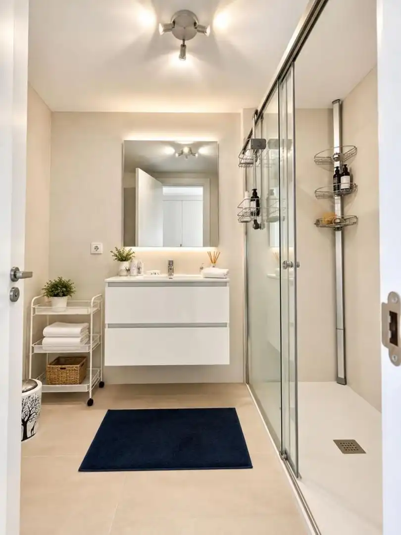 Bathroom of Attic for rent in Selwo