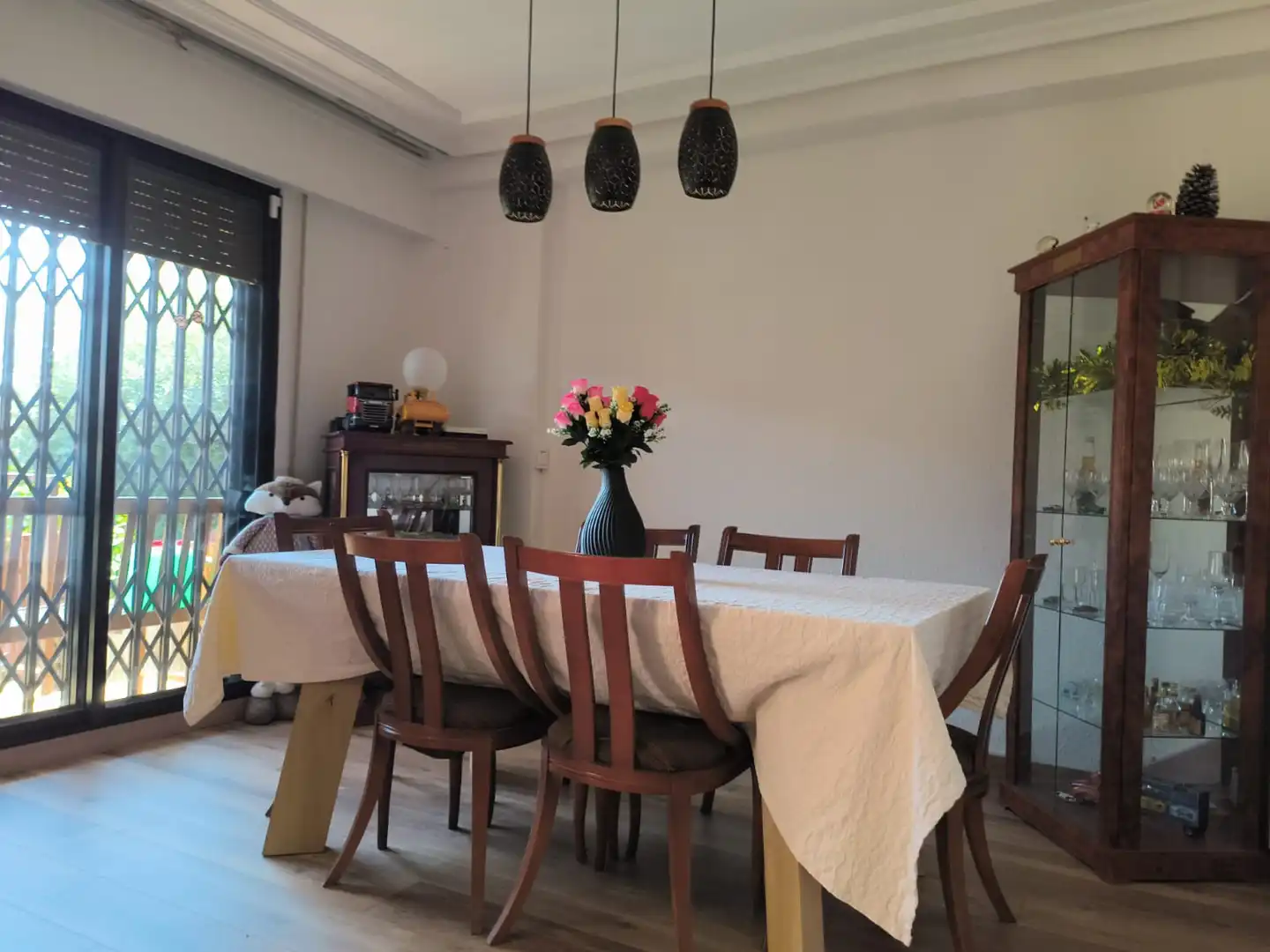 Menjador de Casa adosada en venda en Utebo amb Aire condicionat, Calefacció i Jardí privat
