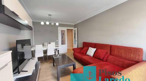 Foto 4 de Pis en venda a Calle Quinta, Colindres, Cantabria