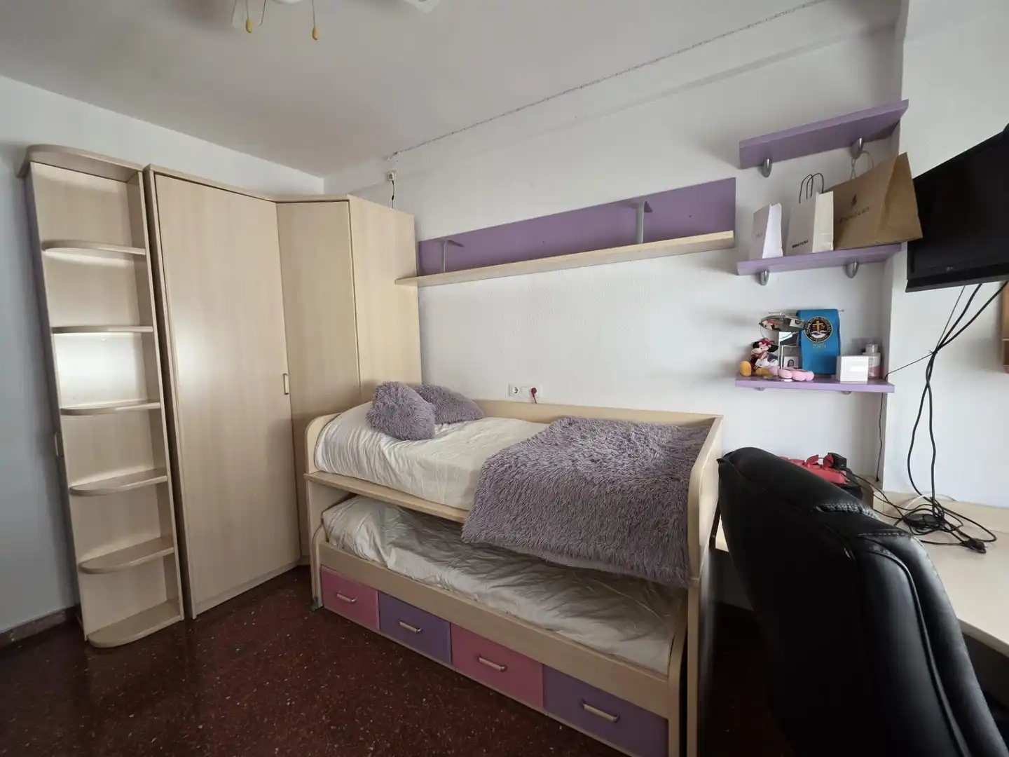 Bedroom of Flat for sale in Cuevas Bajas  with Air Conditioner, Heating and Furnished