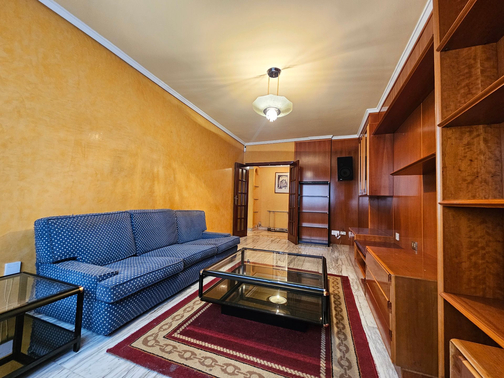 Sala d'estar de Pis en venda en Vitoria - Gasteiz amb Calefacció, Parquet i Terrassa