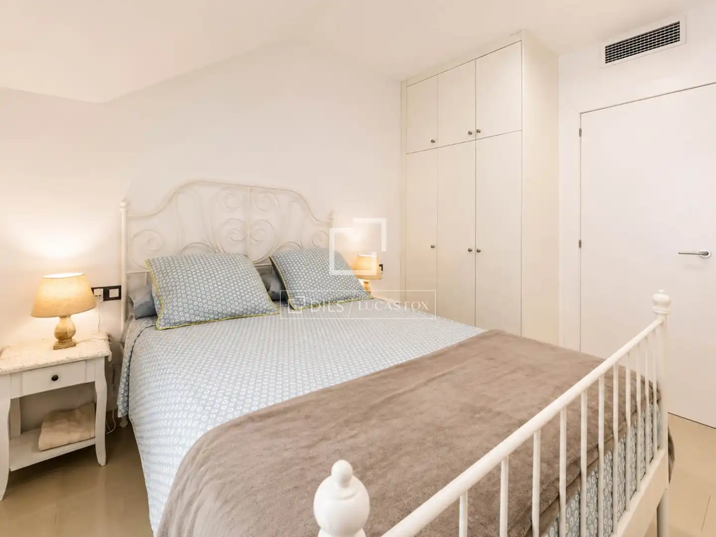Flat for sale in Centre, imagen 6