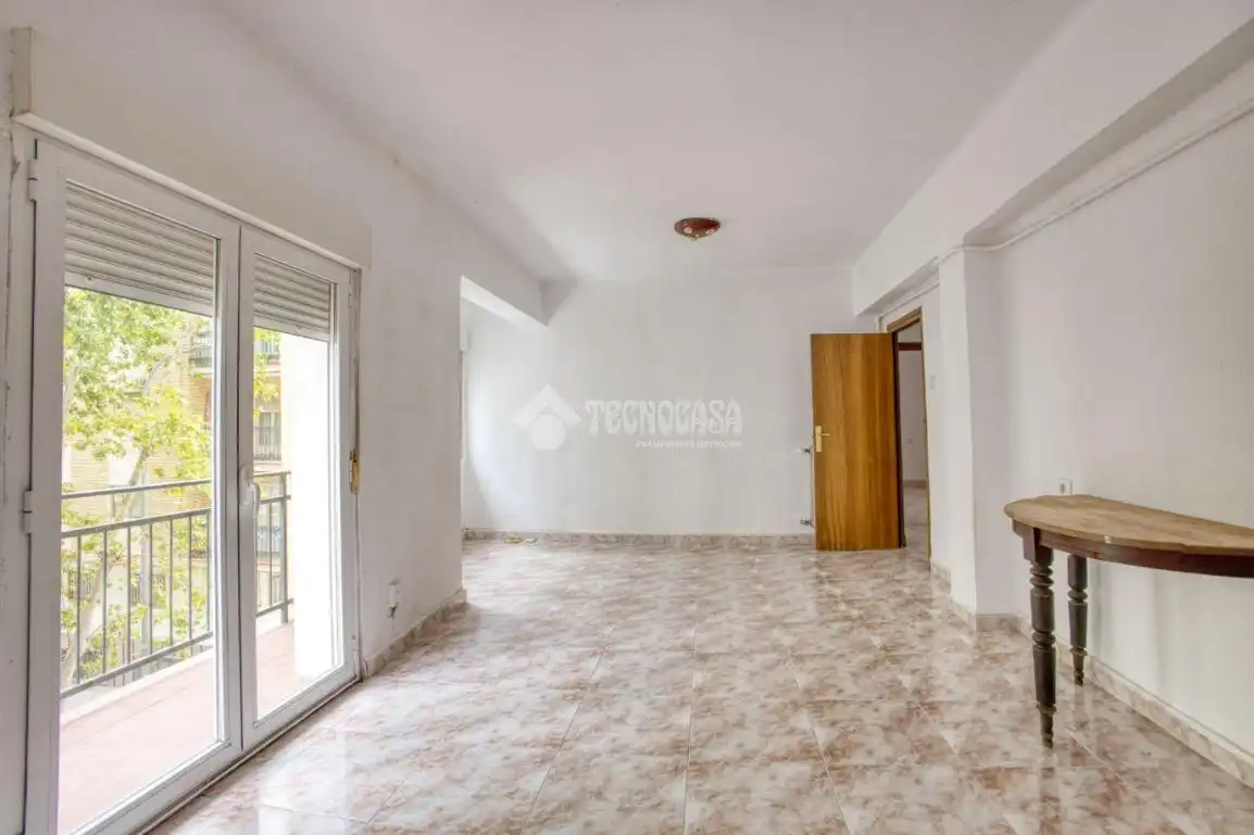 Sala d'estar de Pis en venda en Salamanca amb Calefacció i Balcó