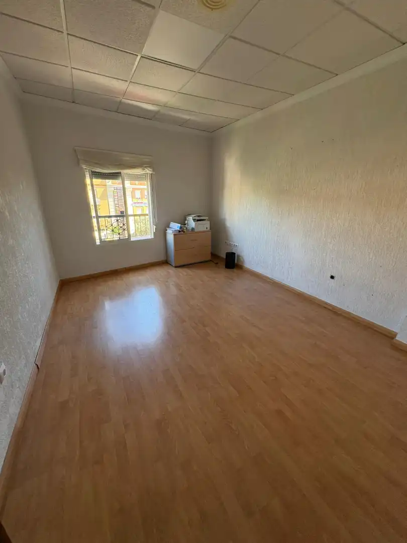 Schlafzimmer von Wohnung zum Verkauf in Jerez de la Frontera mit Klimaanlage, Heizung und Parkett