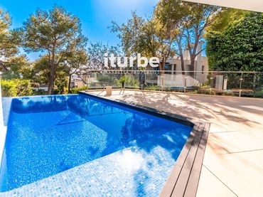 Villa mit Pool zum Verkauf in mozzart