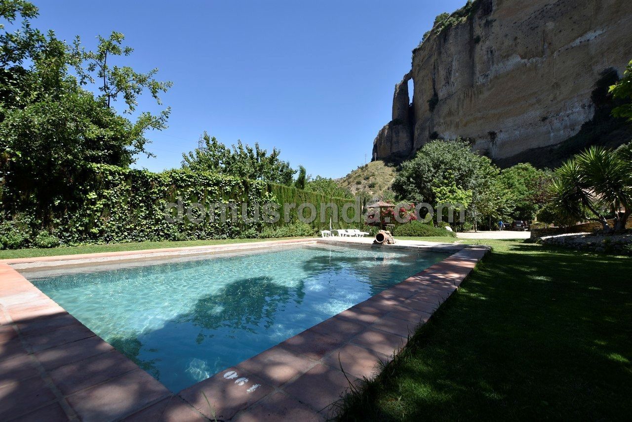 Garden of House or chalet for sale in Ronda  with Air Conditioner, Heating and Terrace