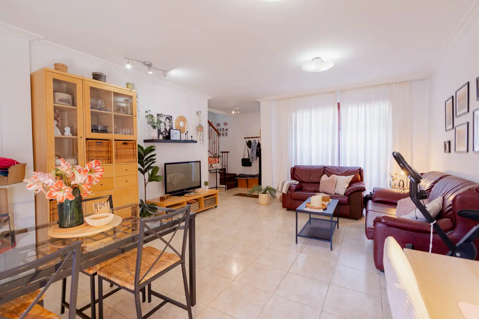 Sala de estar de Casa o chalet en venta en Arona con Jardín privado, Terraza y Balcón