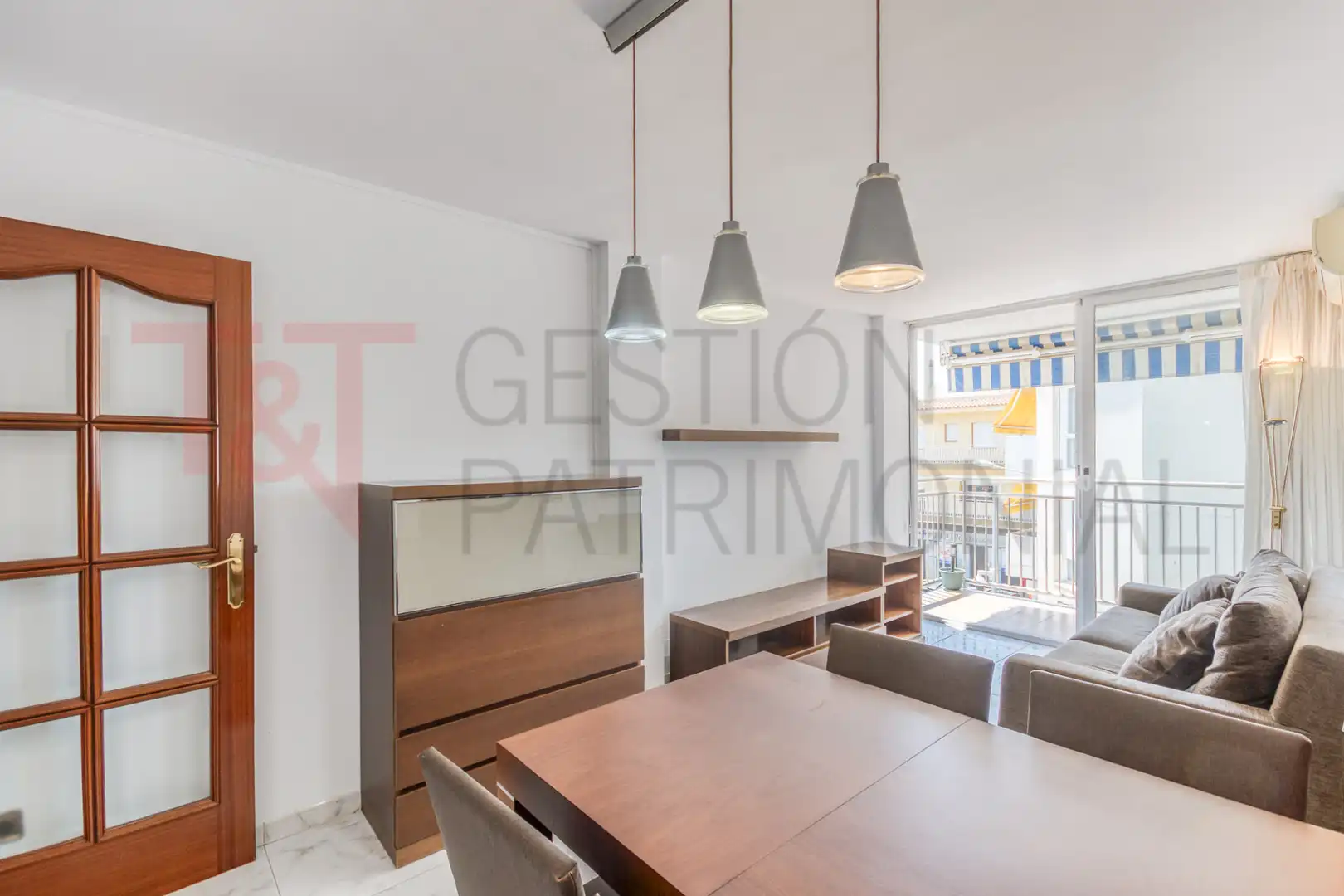 Comedor de Piso en venta en Calella con Aire acondicionado, Horno y Balcón