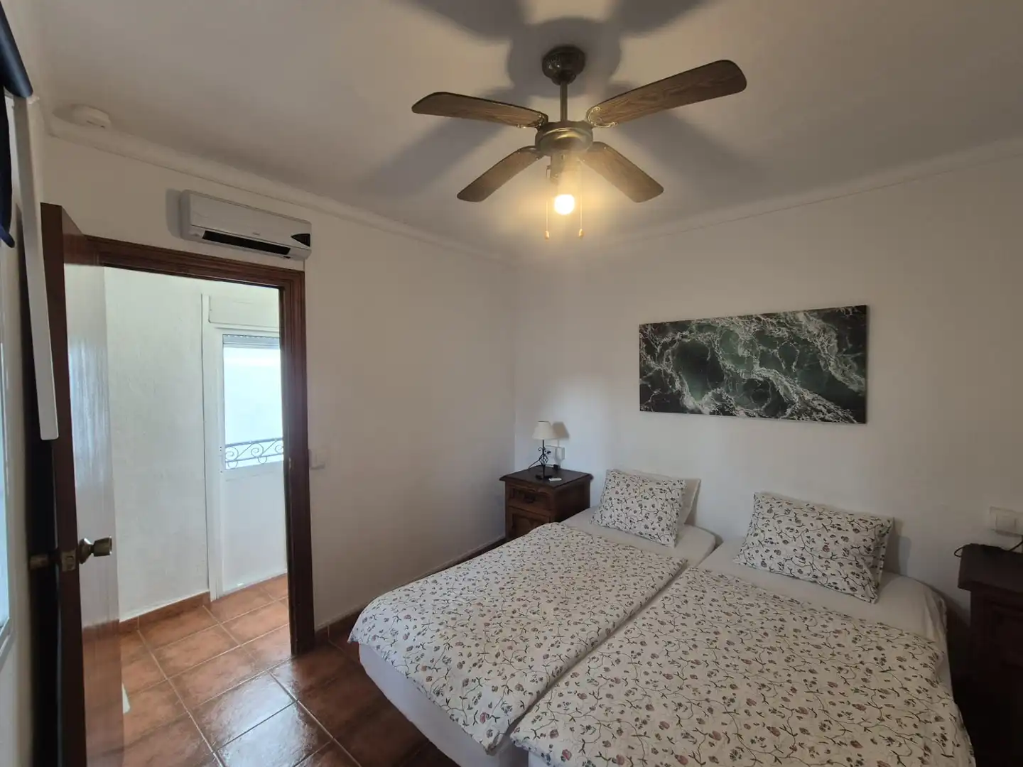 Bedroom of Houses for sale in Guaro  with Air Conditioner, Terrace and Furnished
