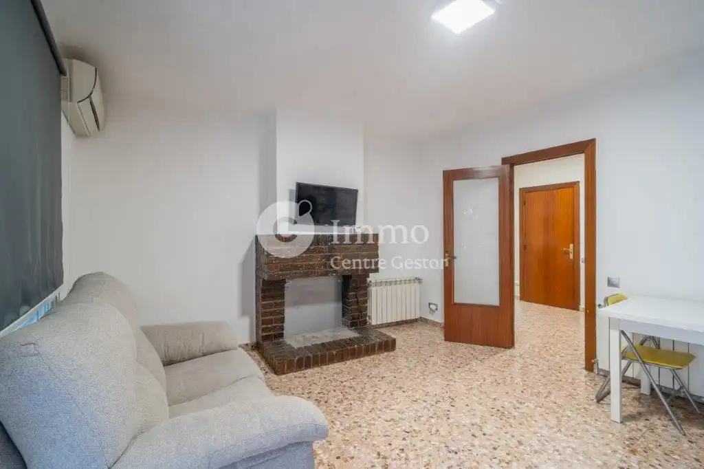 Sala d'estar de Casa o xalet en venda en Seròs, Lleida