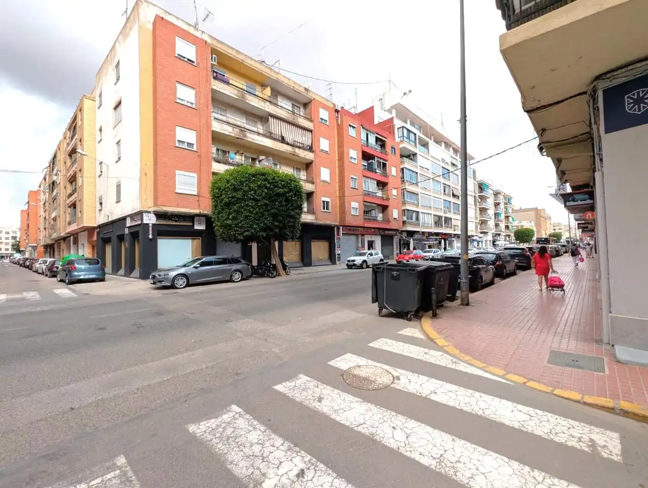 Ground floor for rent in Benetússer
