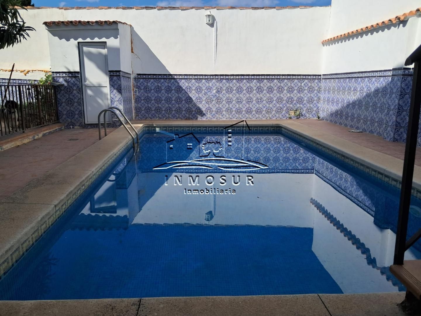 Swimming pool of Single-family semi-detached for sale in Lucena  with Terrace and Swimming Pool