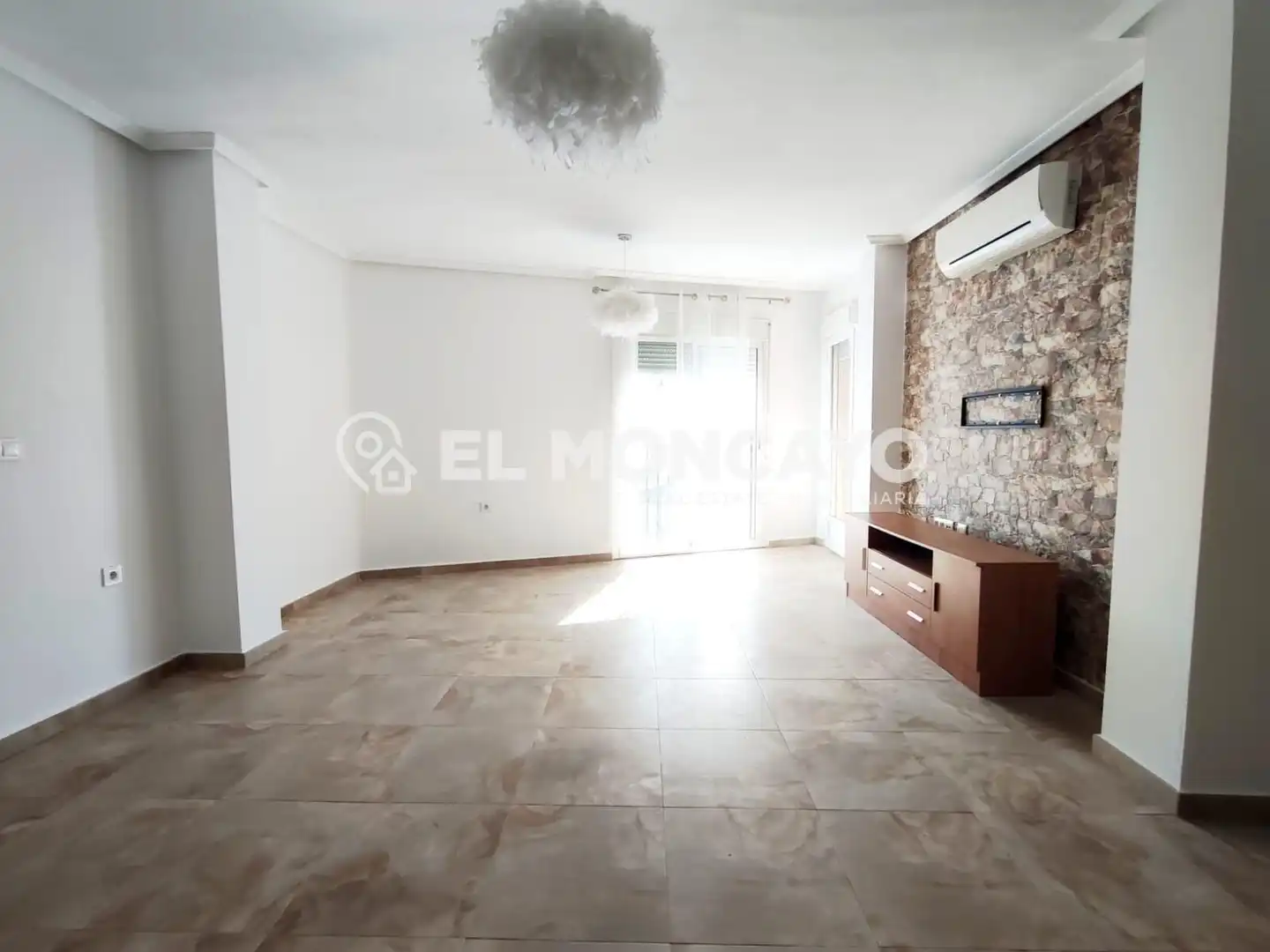 Sala d'estar de Apartament en venda en Jacarilla amb Aire condicionat, Calefacció i Terrassa