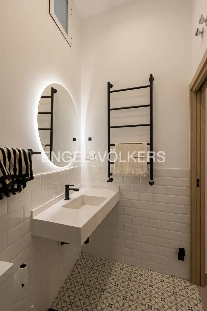 Baño de Piso de alquiler en Madrid con Aire acondicionado, Calefacción y Amueblado