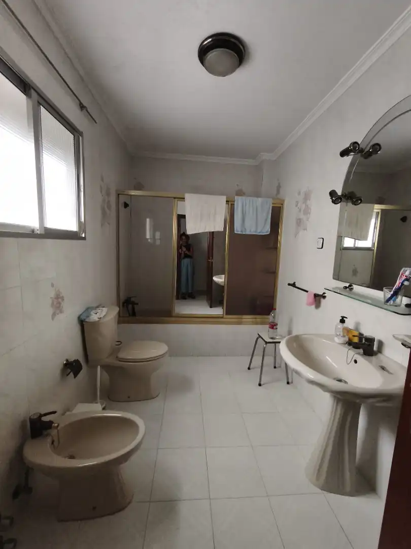 Baño de Casa o chalet en venta en Sevilla con Terraza, Trastero y Amueblado