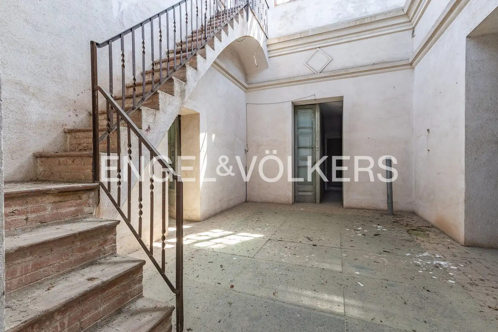 Houses for sale in Sant Cugat del Vallès  with Heating, Private garden and Terrace