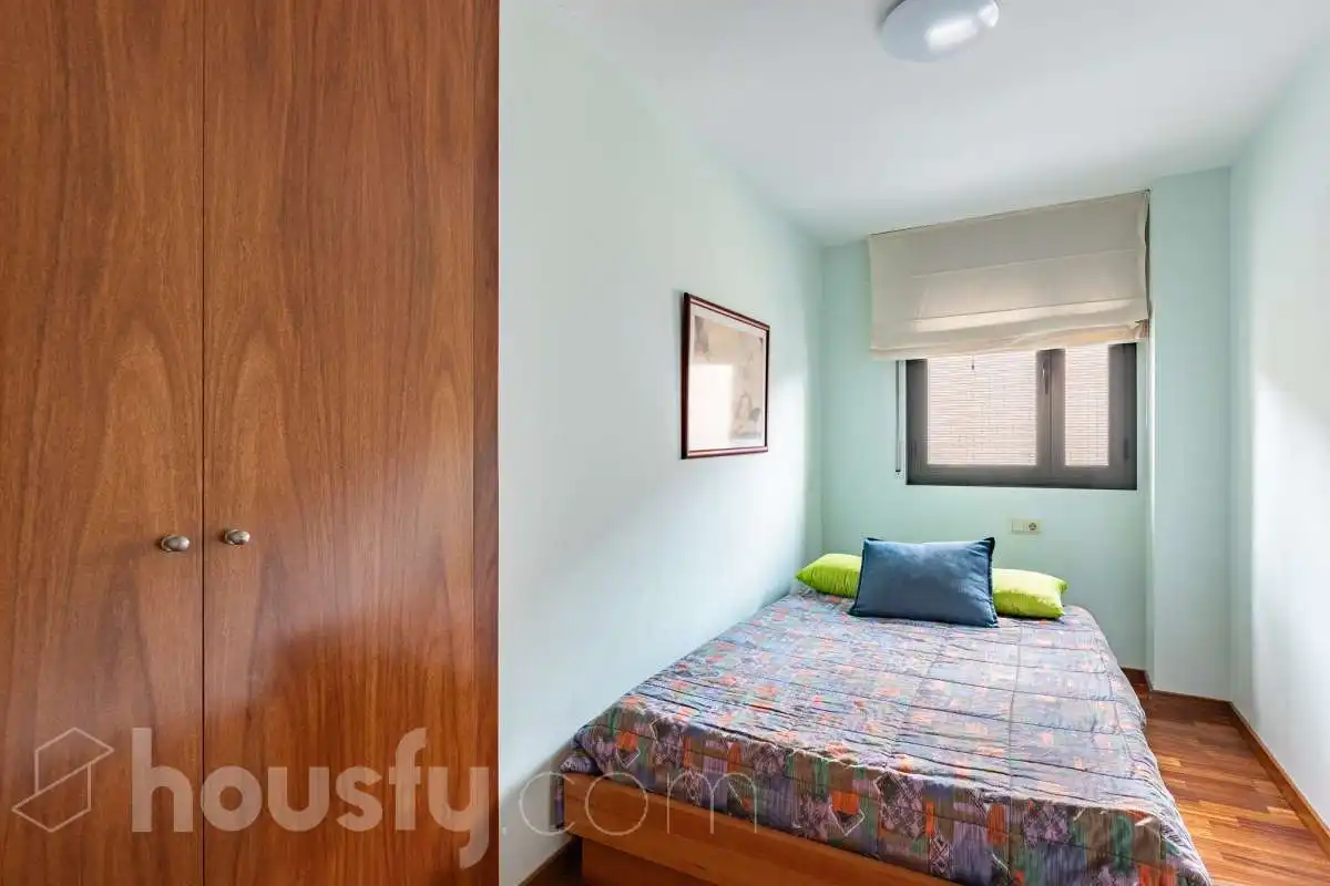 Habitación de Piso en venta en Esplugues de Llobregat con Aire acondicionado, Calefacción y Parquet