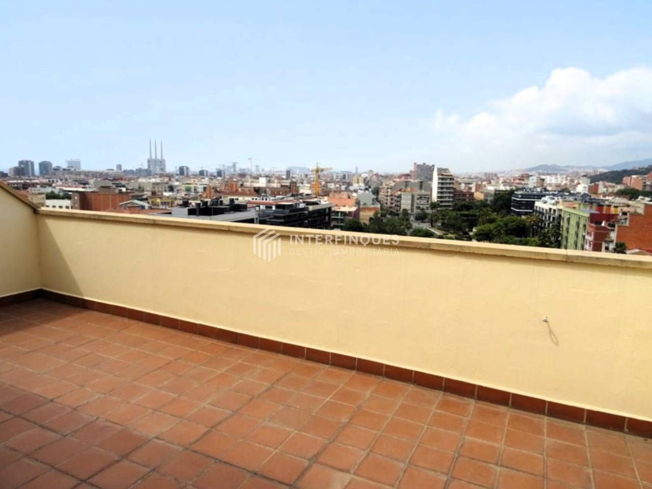 Terrace of Attic for sale in Badalona  with Air Conditioner, Heating and Parquet flooring
