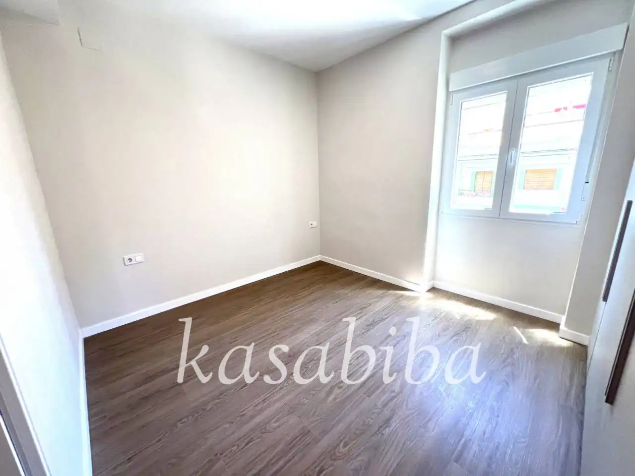 Schlafzimmer von Wohnung zum Verkauf in Valencia mit Klimaanlage, Heizung und Parkett
