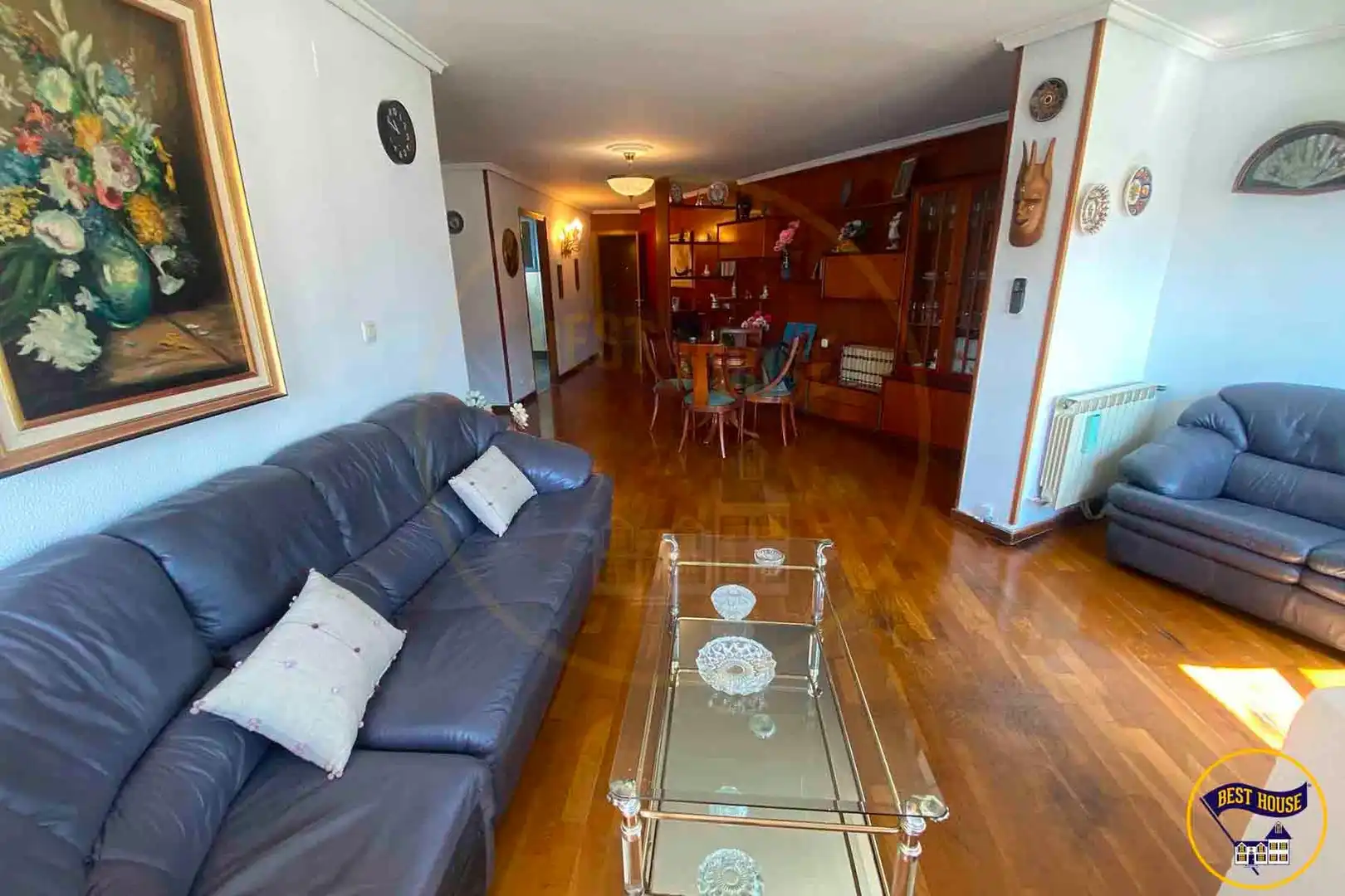Living room of Flat for sale in Cuenca  with Air Conditioner, Heating and Parquet flooring