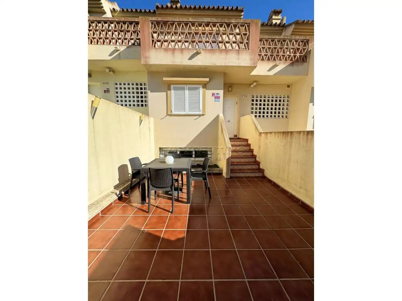Terrassa de Casa adosada de lloguer en La Línea de la Concepción amb Terrassa, Moblat i Piscina comunitària