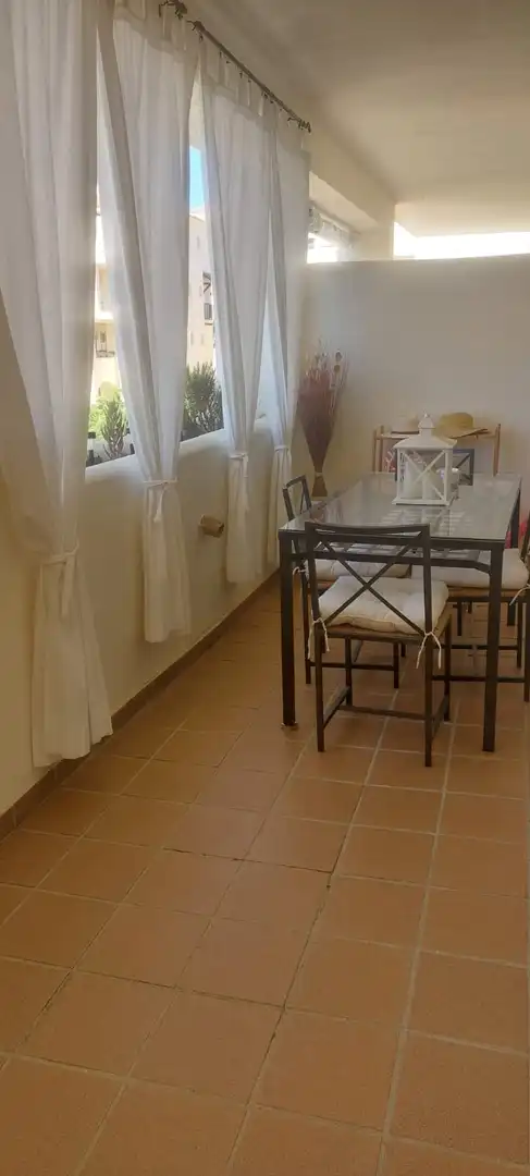 Terrasse von Wohnung zur Miete in Manilva mit Klimaanlage, Heizung und Privatgarten