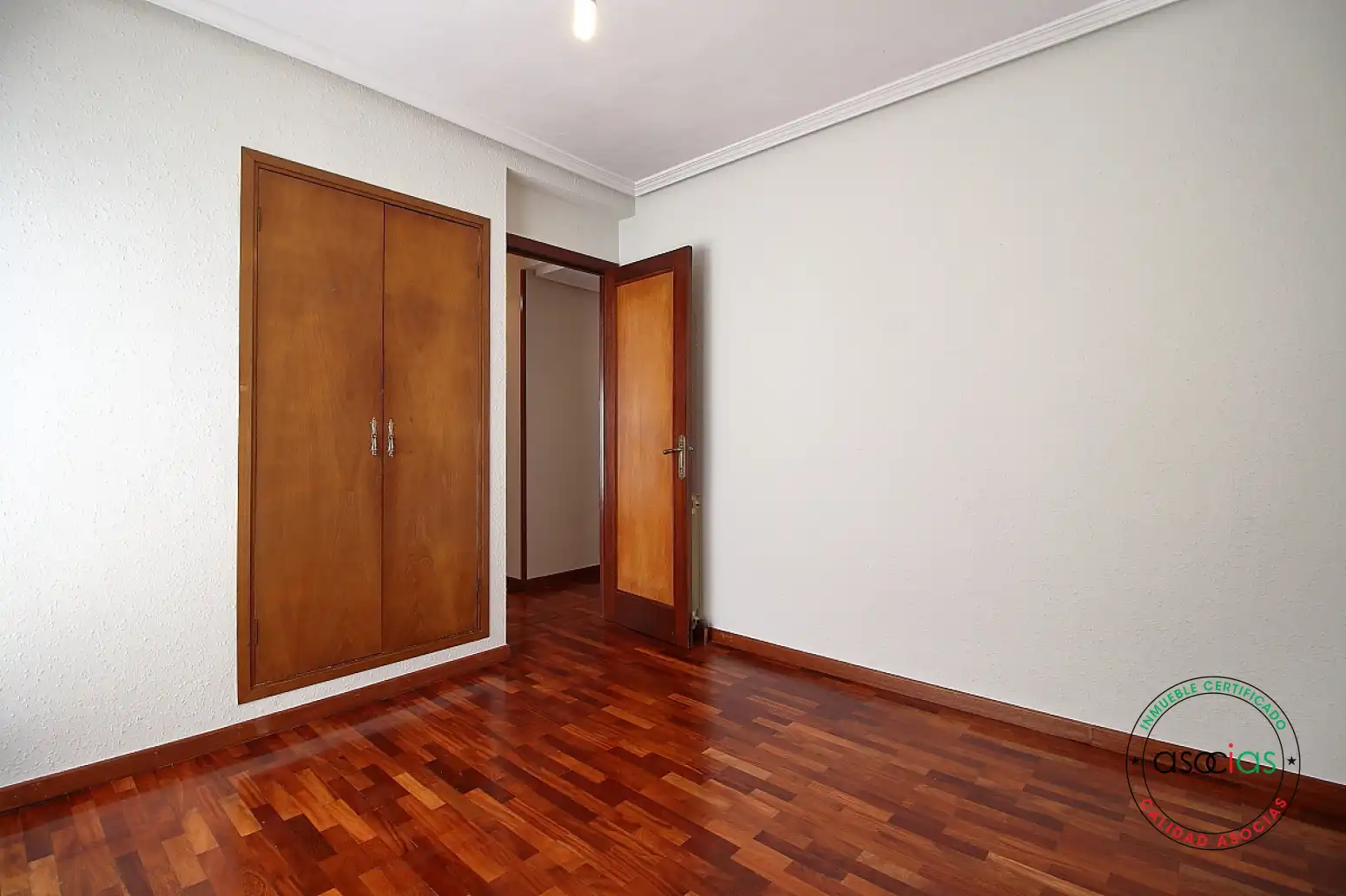 Bedroom of Flat for sale in Gijón   with Heating, Parquet flooring and Storage room