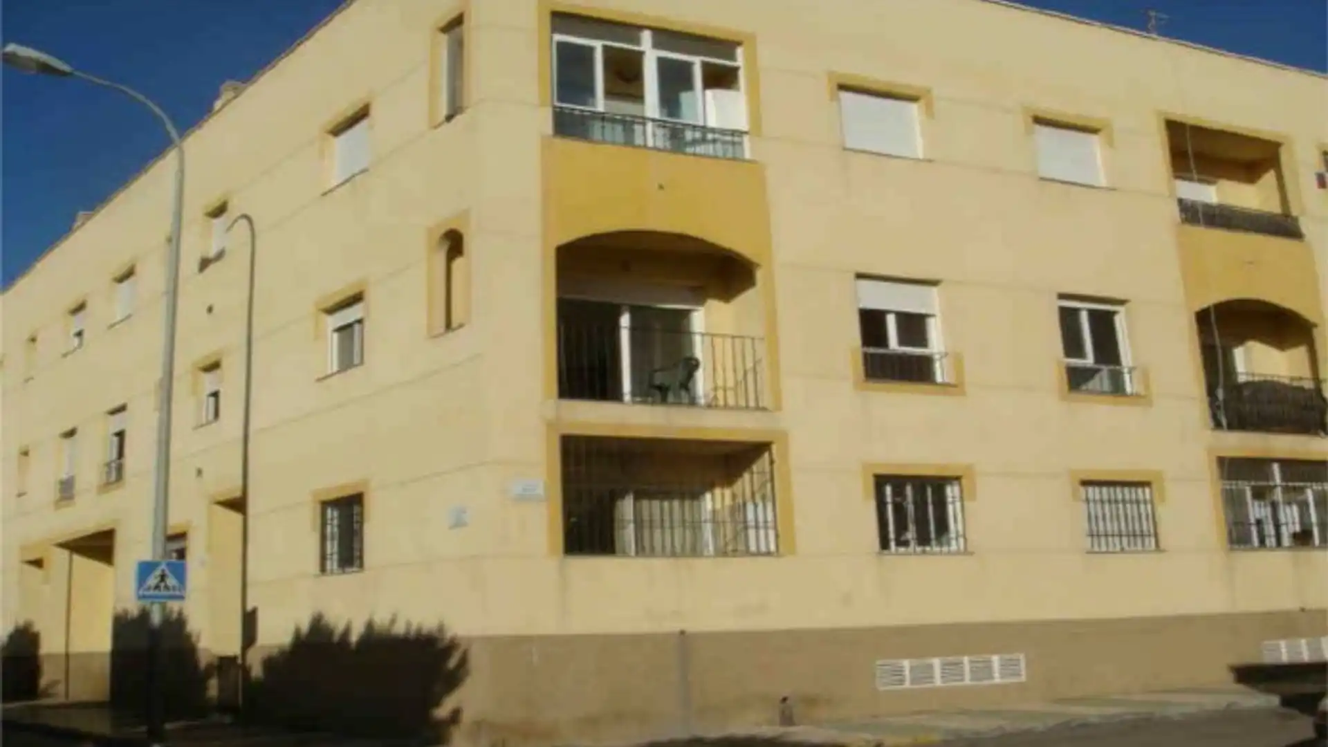 Piso en venta en Avenida del Genil, La Gangosa