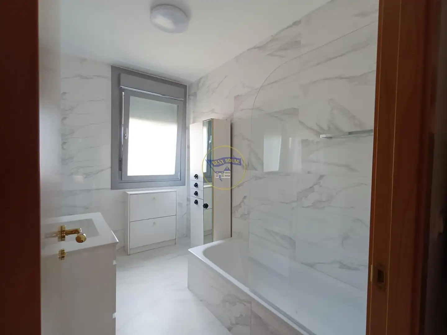 Baño de Casa o chalet en venta en Vigo  con Trastero, Amueblado y Balcón
