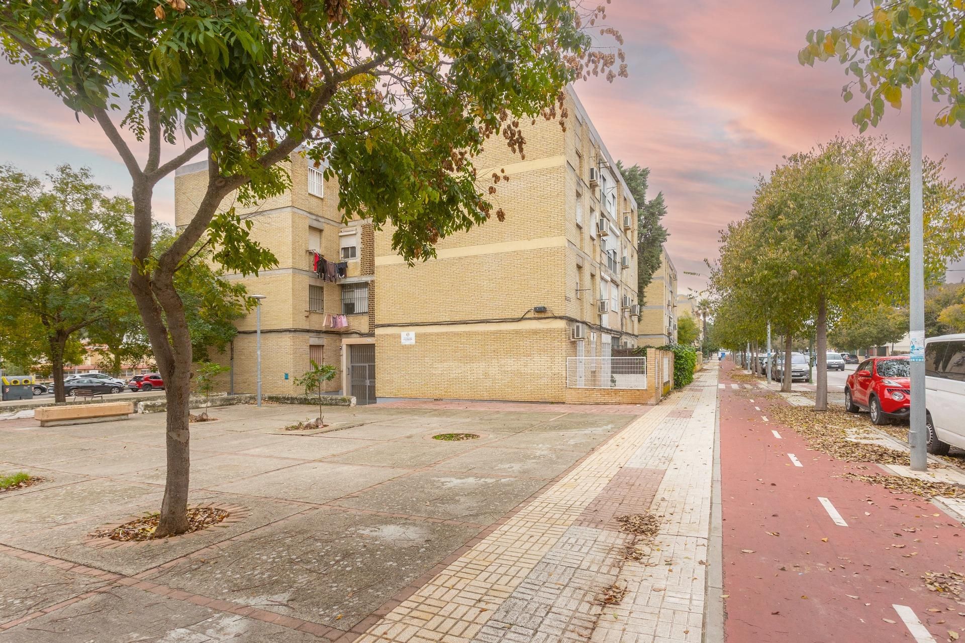 Vista exterior de Pis en venda en Jerez de la Frontera