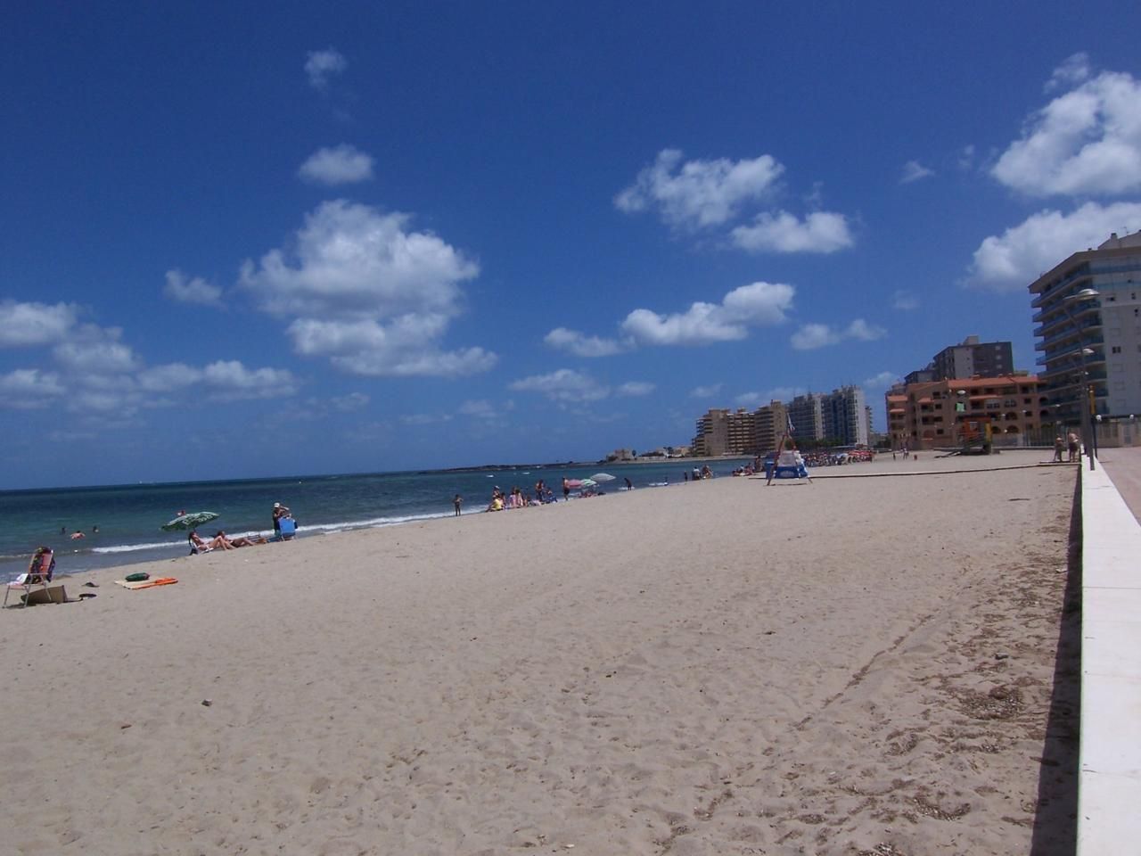 Exterior view of Apartment for sale in La Manga del Mar Menor  with Air Conditioner, Terrace and Swimming Pool