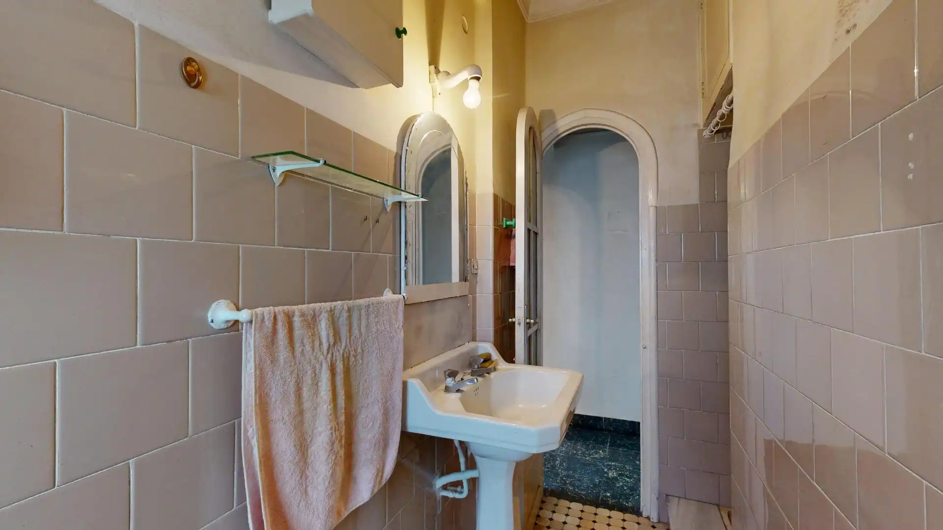 Bathroom of Attic for sale in L'Eixample