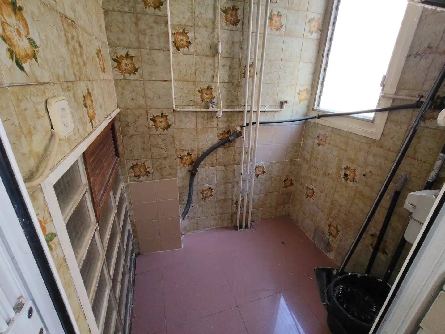 Baño de Piso en venta en Palau-solità i Plegamans con Calefacción y Balcón